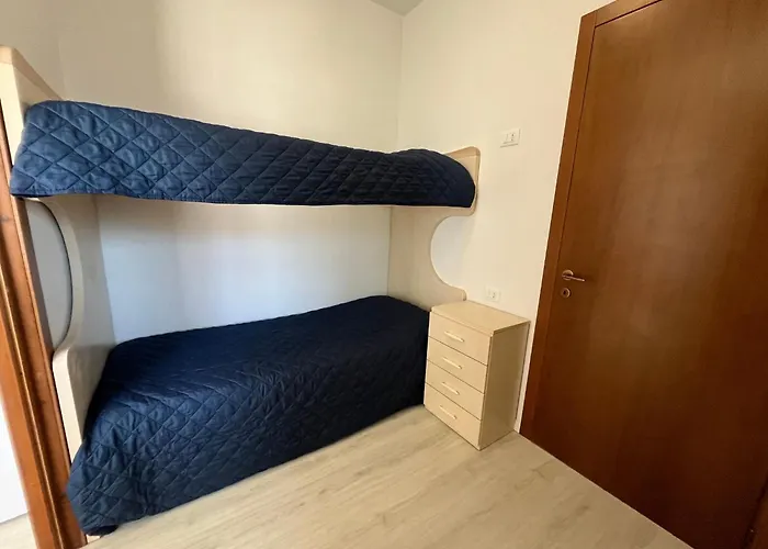 Bright Flat With Terrace Overlooking The Sea Daire