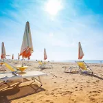 Bright Flat With Terrace Overlooking The Sea Daire Bibione