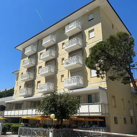 Lejlighed Bright Flat With Terrace Overlooking The Sea *