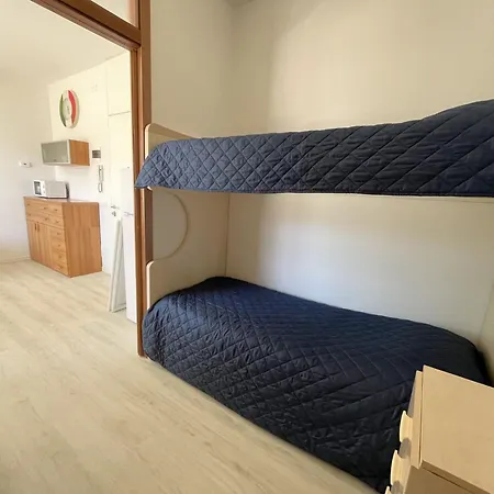 Apartmán Bright Flat With Terrace Overlooking The Sea