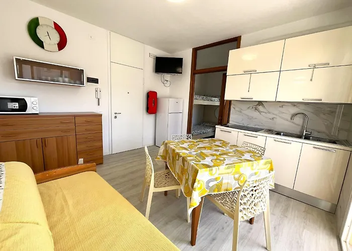 Bright Flat With Terrace Overlooking The Sea Apartment *