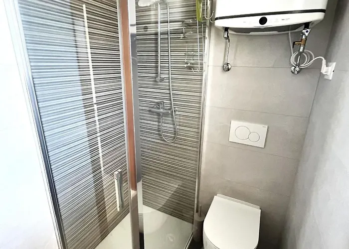 Bright Flat With Terrace Overlooking The Sea Apartmán