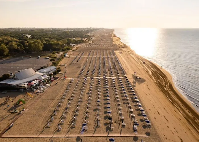 Bright Flat With Terrace Overlooking The Sea * Bibione